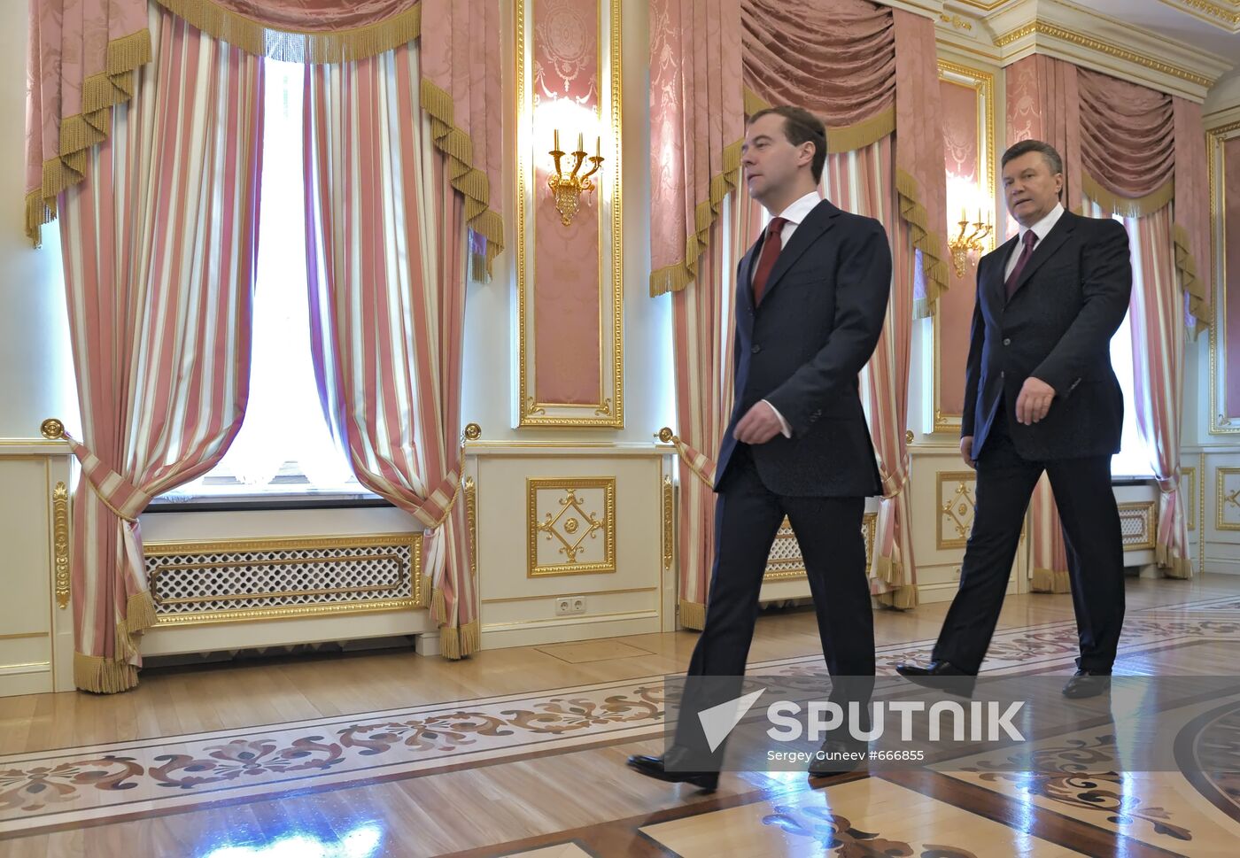 Dmitry Medvedev visits Ukraine