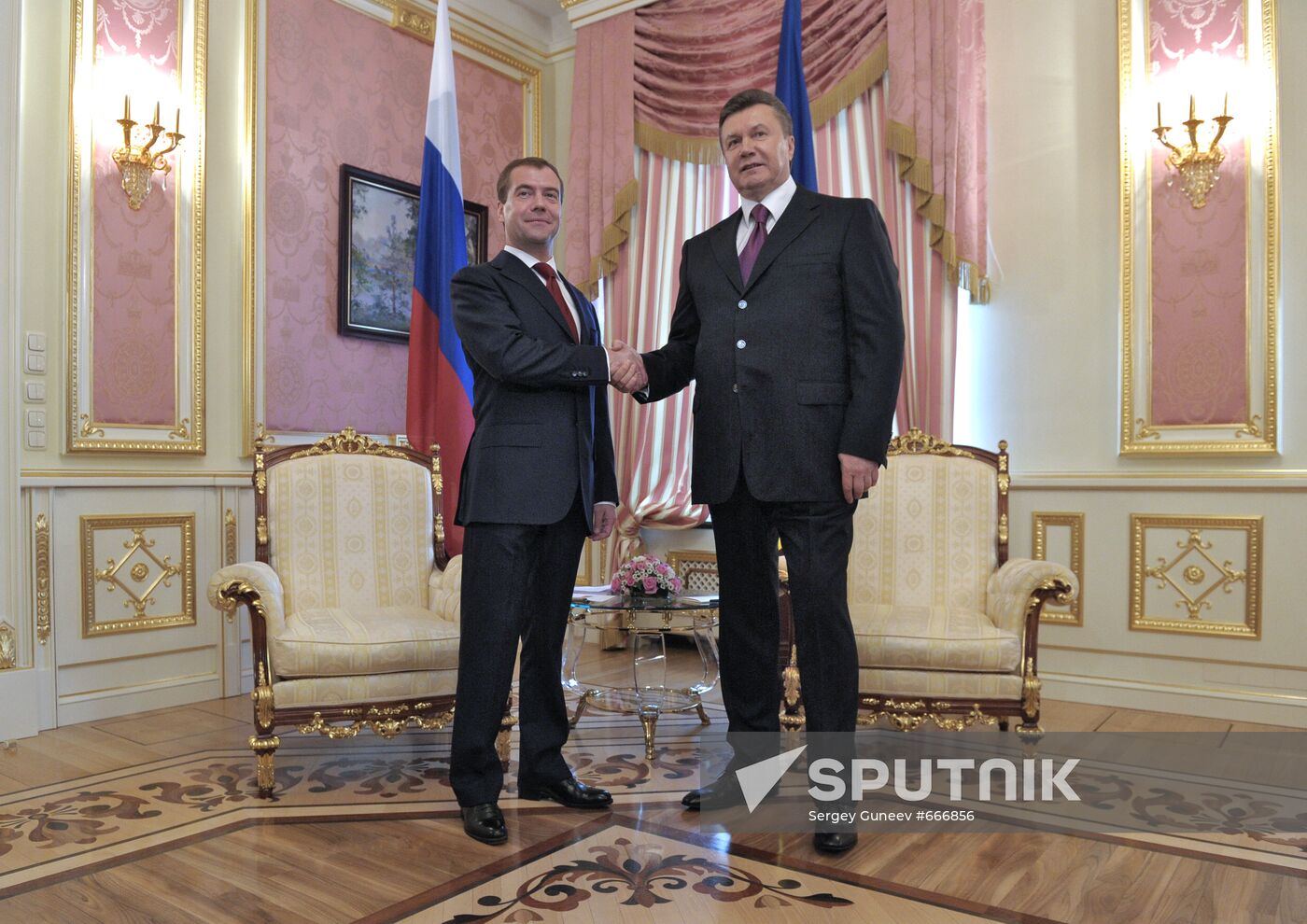 Dmitry Medvedev visits Ukraine