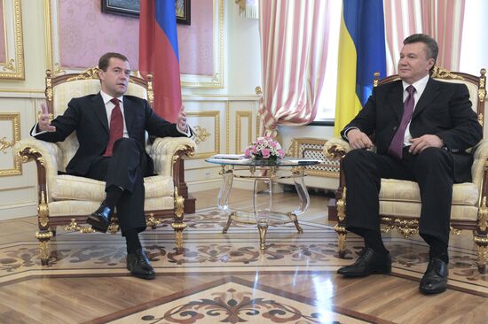 Dmitry Medvedev visits Ukraine