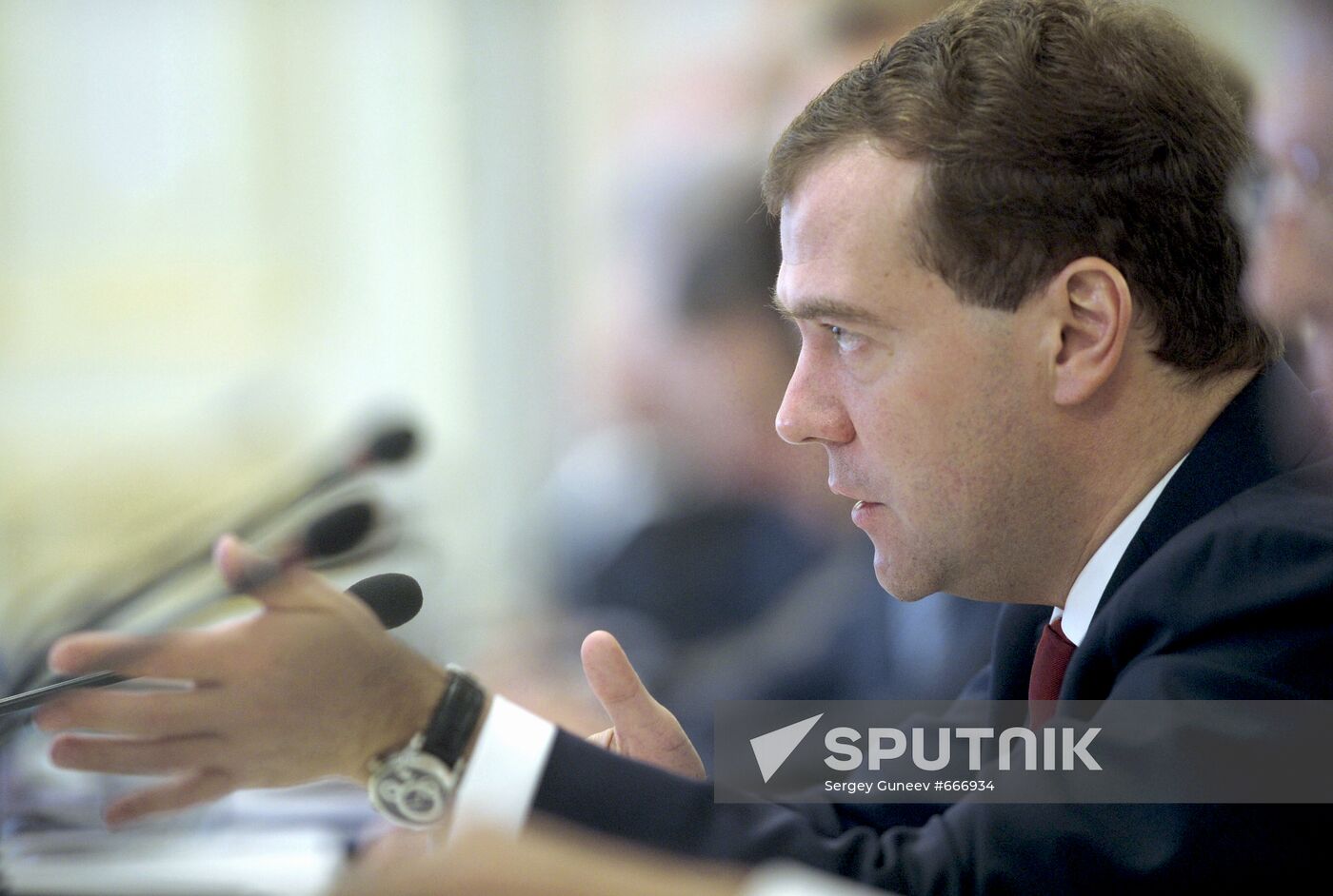 Dmitry Medvedev visits Ukraine