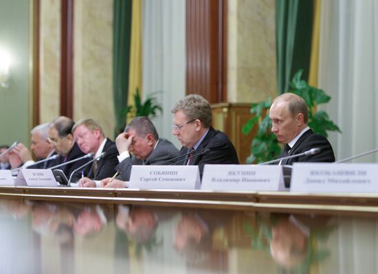 Vladimir Putin meets with heads of RSPP