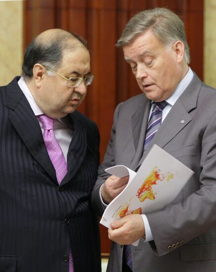 Alisher Usmanov, Vladimir Yakunin