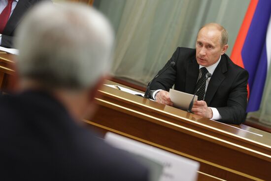 Vladimir Putin meets with heads of RSPP