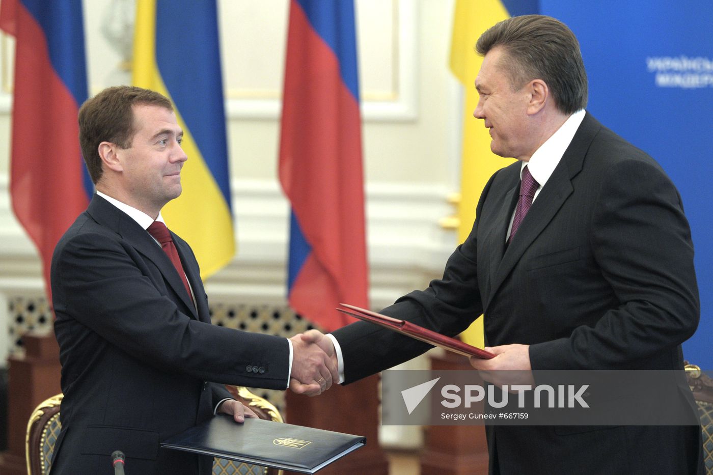 Dmitry Medvedev visits Ukraine