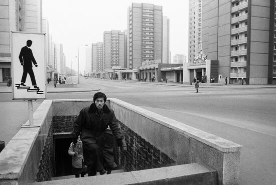 Underground crosswalk