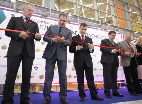 International exhibition "Integrated Safety and Security 2010"