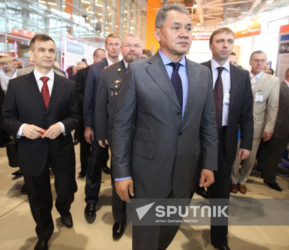 Rashid Nurgaliyev and Sergei Shoigu