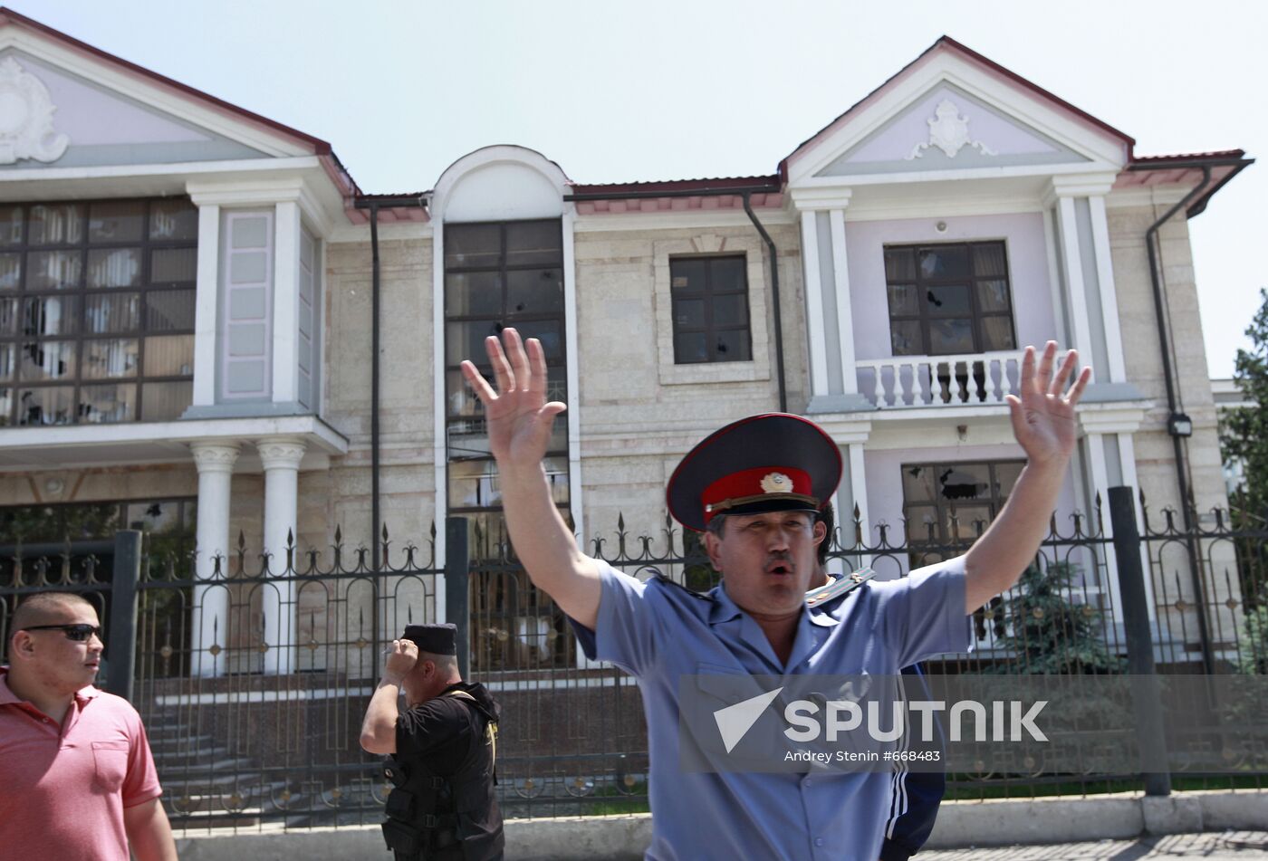 New clashes hit Kyrgyzstan