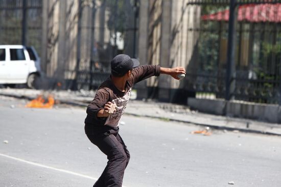 New clashes hit Kyrgyzstan