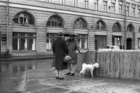 Meeting on bridge over Griboyedov Canal