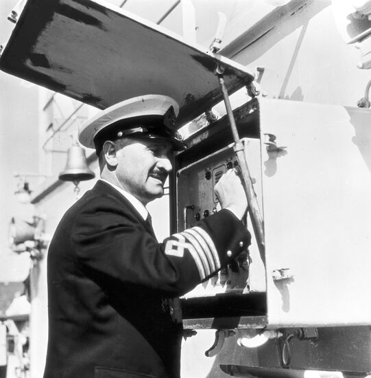 Yuri Kuchiyev, captain of nuclear ice-breaker "Lenin"