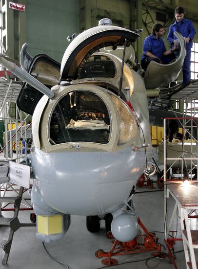 Combat-and-cargo helicopter Mi-24
