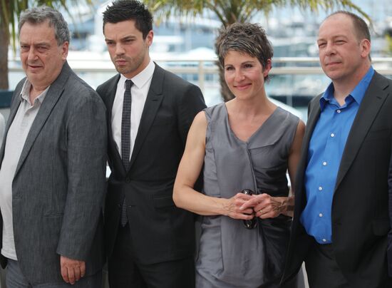 Stephen Frears, Dominic Cooper, Tamsin Greig and Bill Camp
