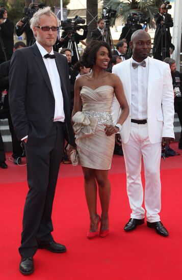 Jimmy Jean-Louis with his spouse Evelyn Stock