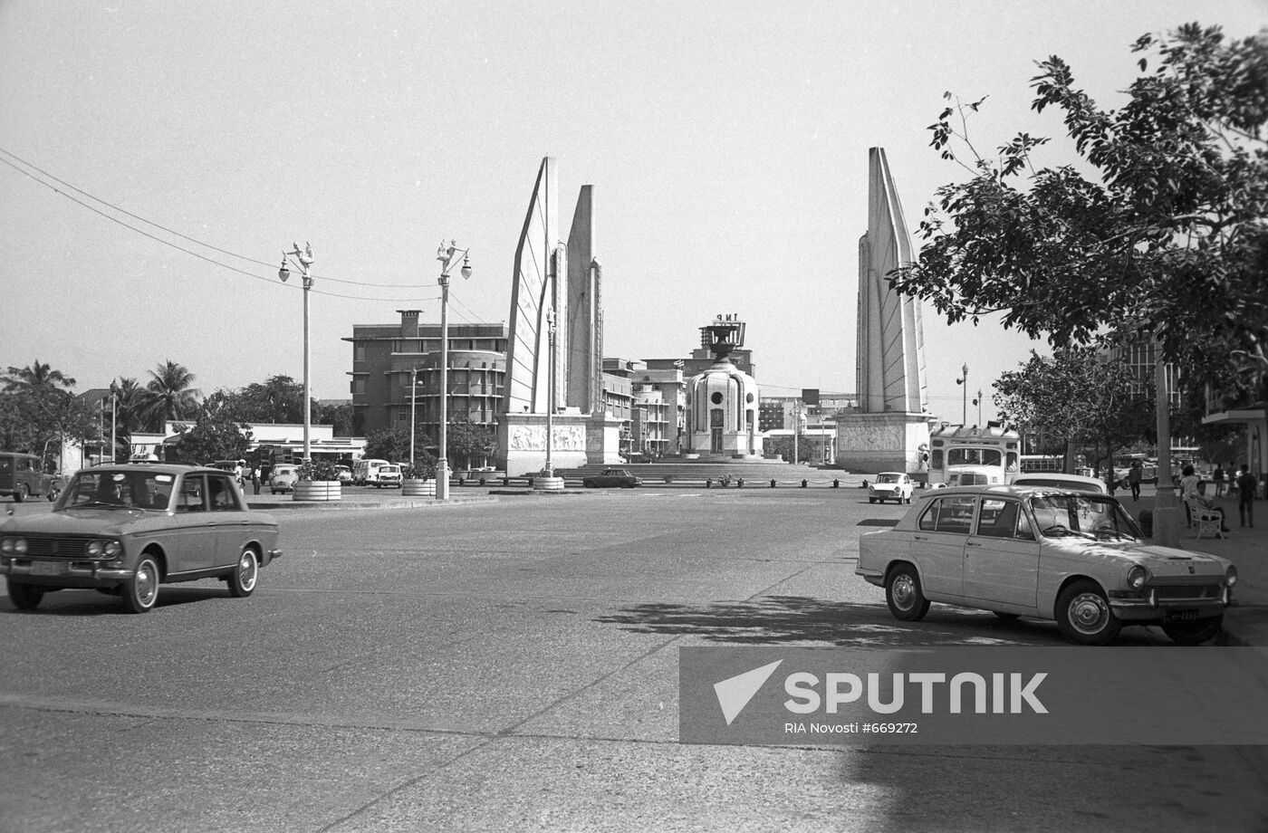 Democracy Monument