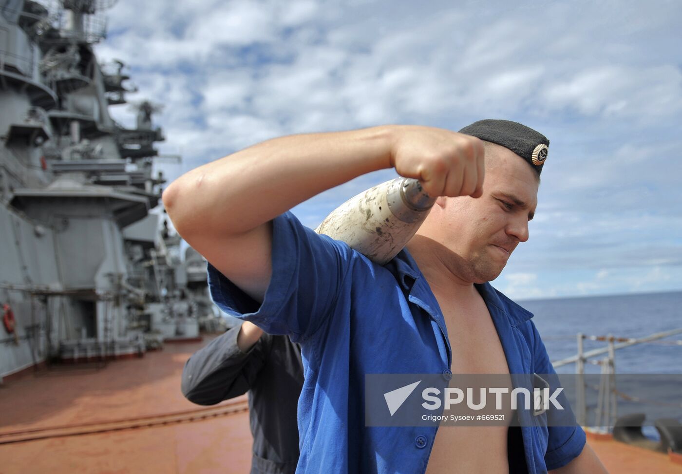 Long-distance voyage of Pyotr Veliky nuclear-powered cruiser
