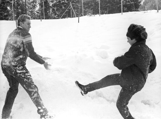 Figure skaters Irina Rodnina and Aleksey Ulanov