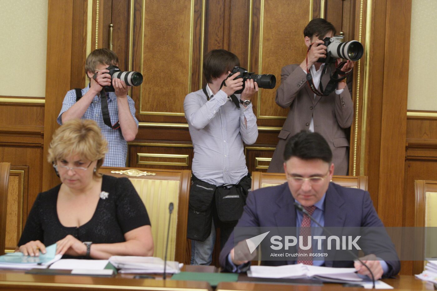 Vladimir Putin chairs meeting at Government House