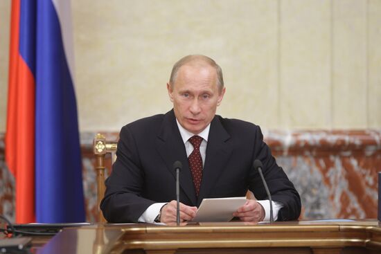 Vladimir Putin chairs meeting at Government House