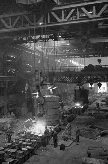 Wartime city life: Metallurgical plant