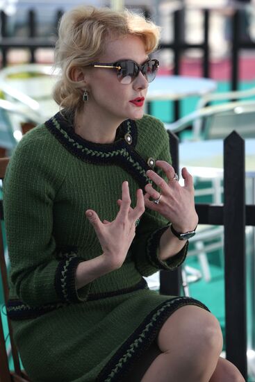 Renata Litvinova in Cannes