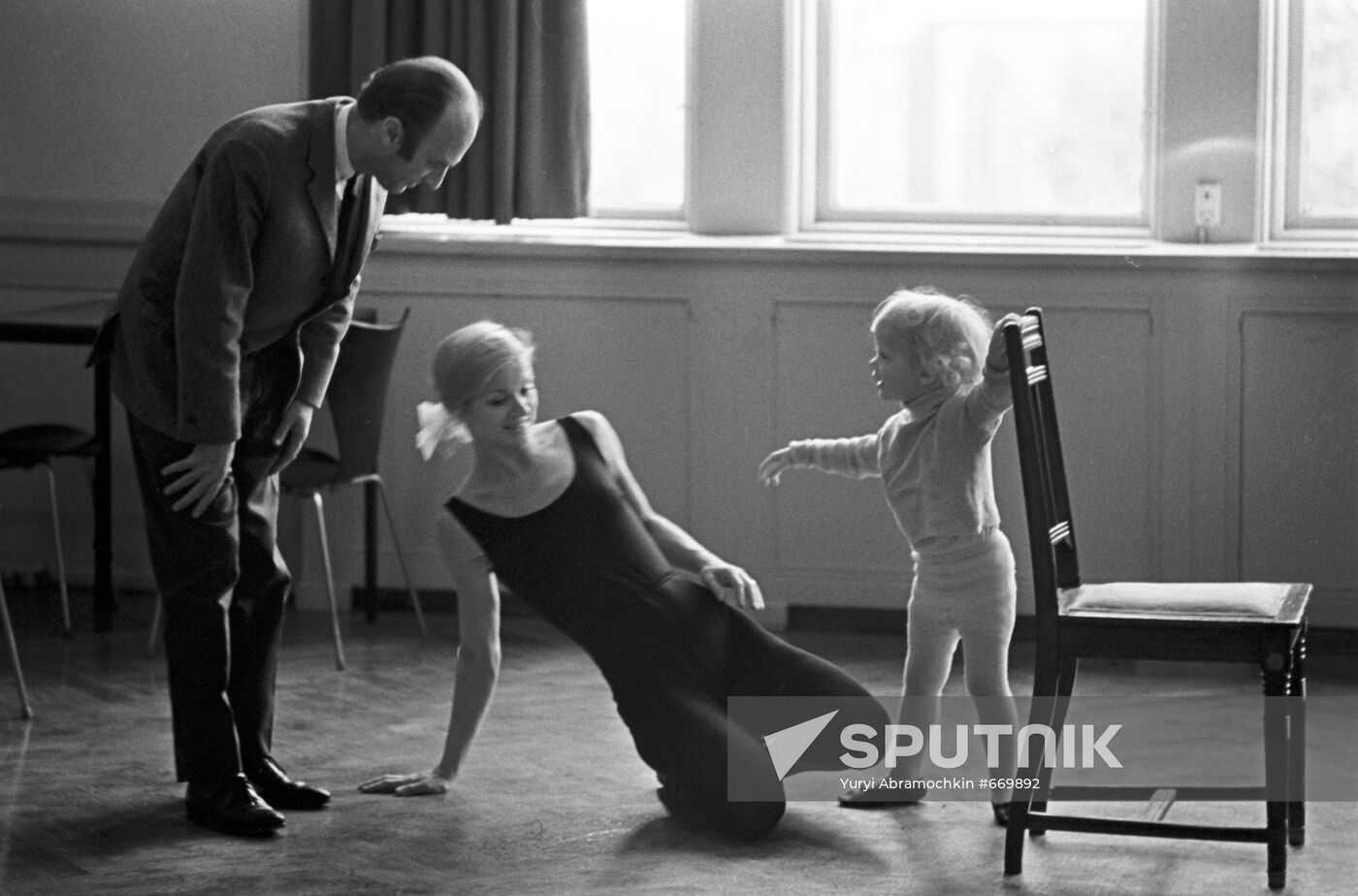 Exhibition of Photographs APN-65