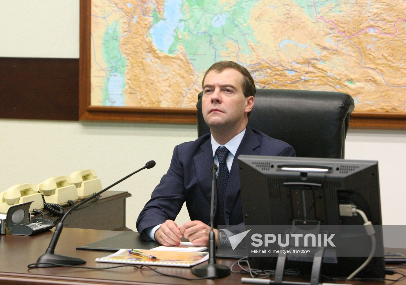 Dmitry Medvedev at Moscow Military District headquarters