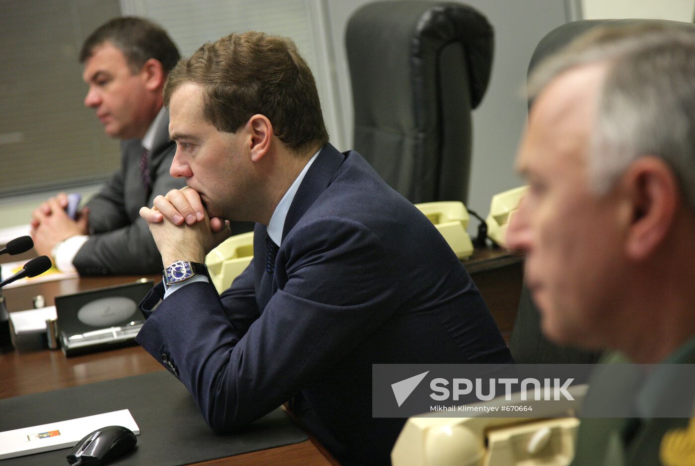 Dmitry Medvedev visits Moscow Military District headquarters