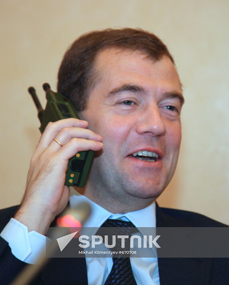 Dmitry Medvedev visits Moscow Military District headquarters