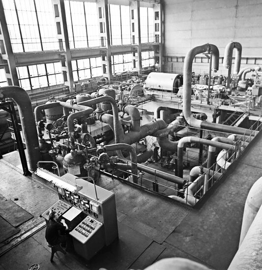 Pipe hall