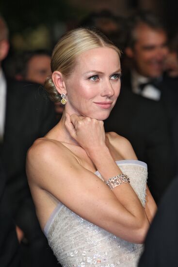 Naomi Watts