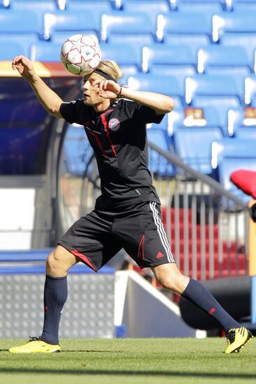 FC Bayern Munich holds open training session