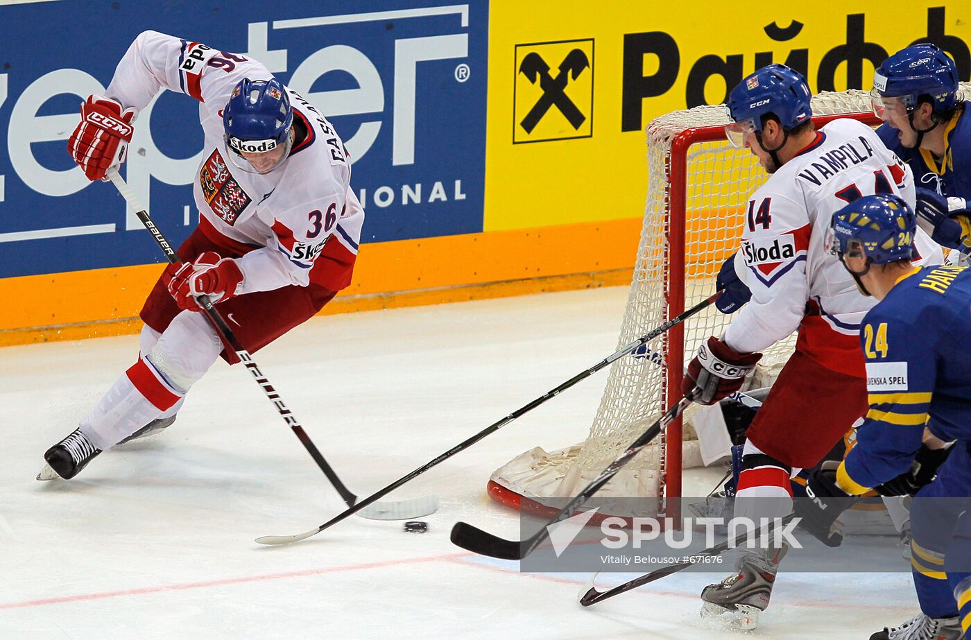IIHF World Championship Semifinal: Sweden vs. Czech Republic