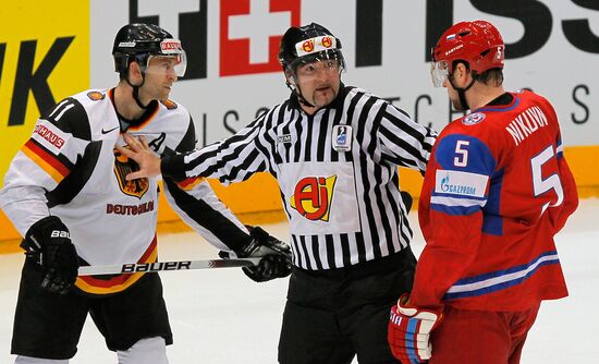 2010 Ice Hockey World Championship Semifinal: Russia vs. Germany