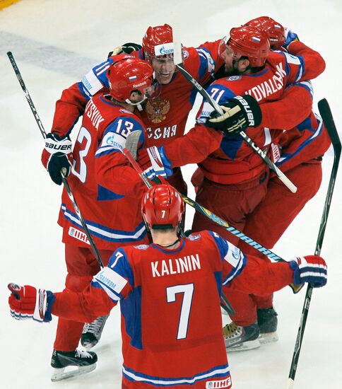 2010 Ice Hockey World Championship Semifinal: Russia vs. Germany