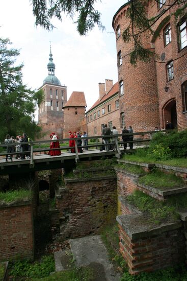 Astronomer Nicolaus Copernicus reburied by Polish priests
