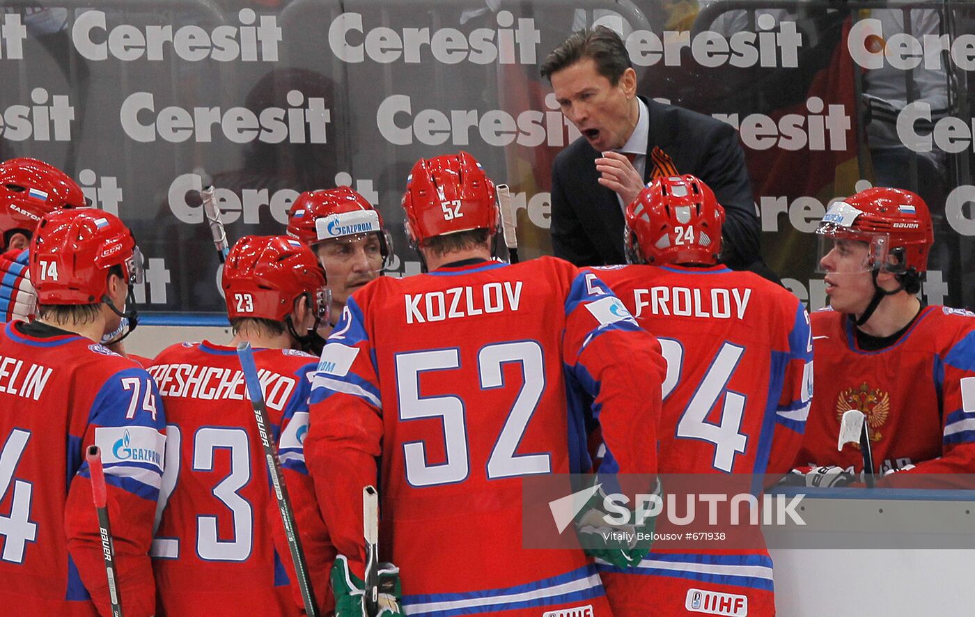 2010 Ice Hockey World Championship Semifinal: Russia vs. Germany