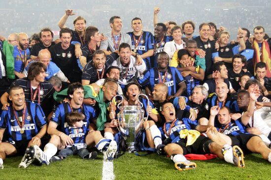 Football. UEFA Champions League 09/10. Bayern vs. Internazionale