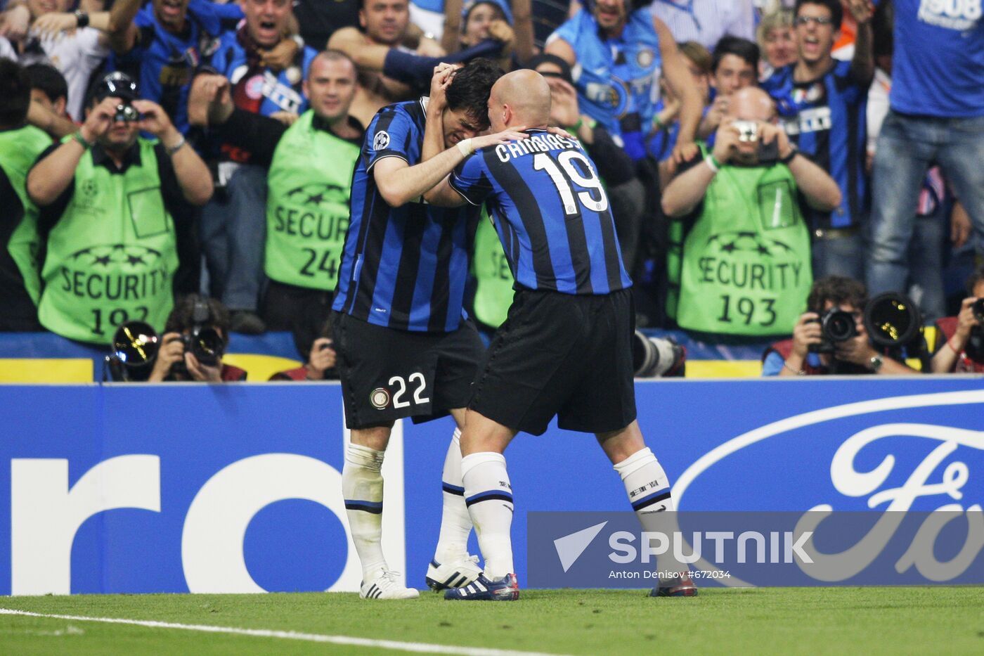 Football. UEFA Champions League 09/10. Bayern vs. Internazionale