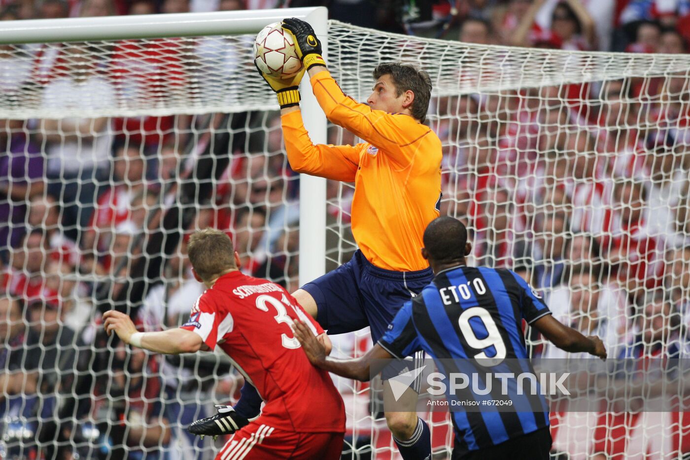Football. UEFA Champions League 09/10. Bayern vs. Internazionale