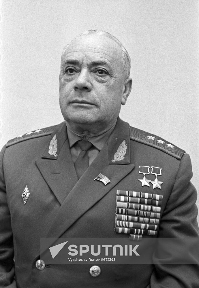 Colonel General of tank forces David Dragunsky