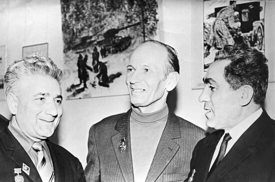 War veterans Semen Landman, Alexei Orlamenko, Egisha Petrosyan.
