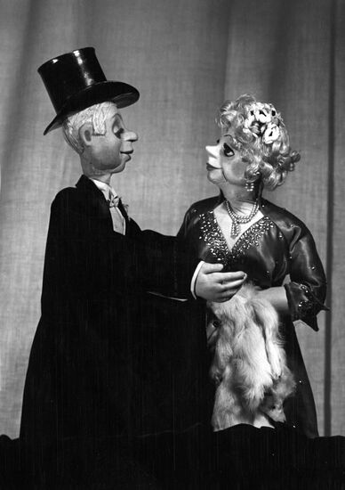 Puppet show 'Extraordinary Concert'