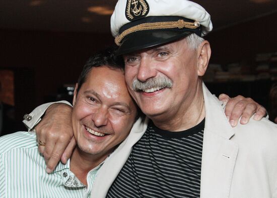 Vlad Opelyants, Nikita Mikhalkov