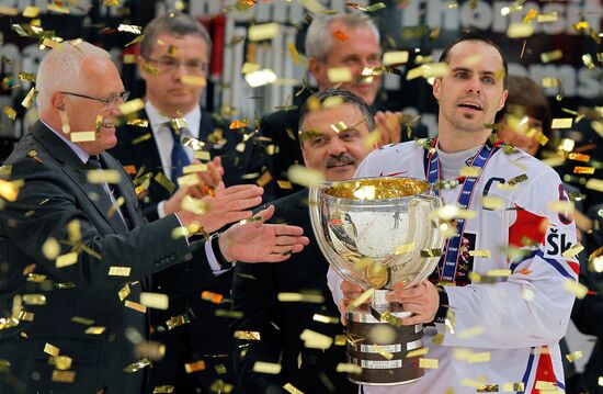 Vaclav Klaus, Rene Fasel and Tomas Rolinek