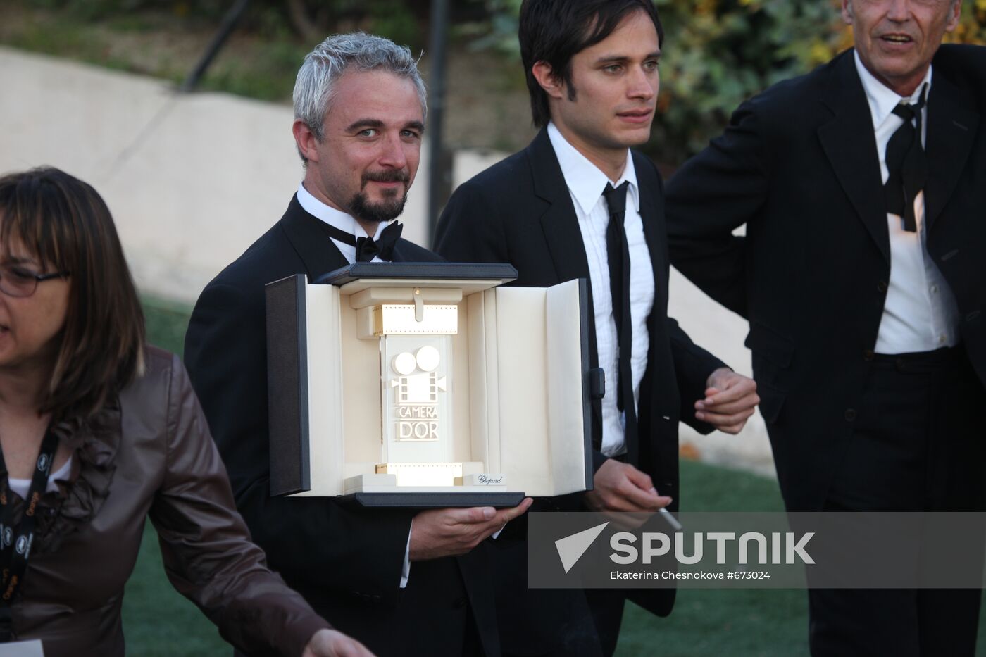 Gael Garcia Bernal and Michael Rowe