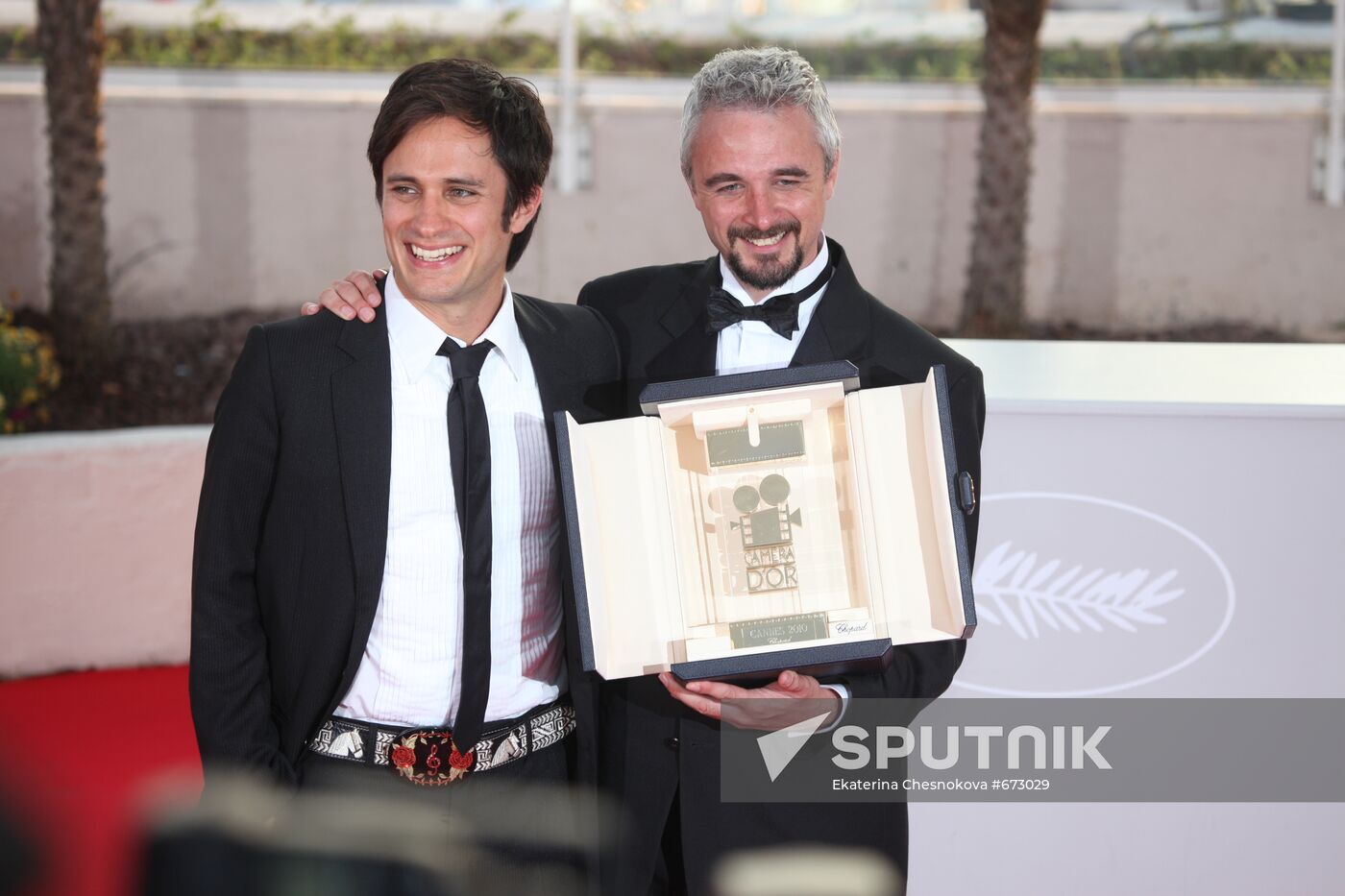Gael Garcia Bernal and Michael Rowe