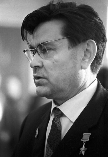 Hero of Soviet Union A. Maresyev
