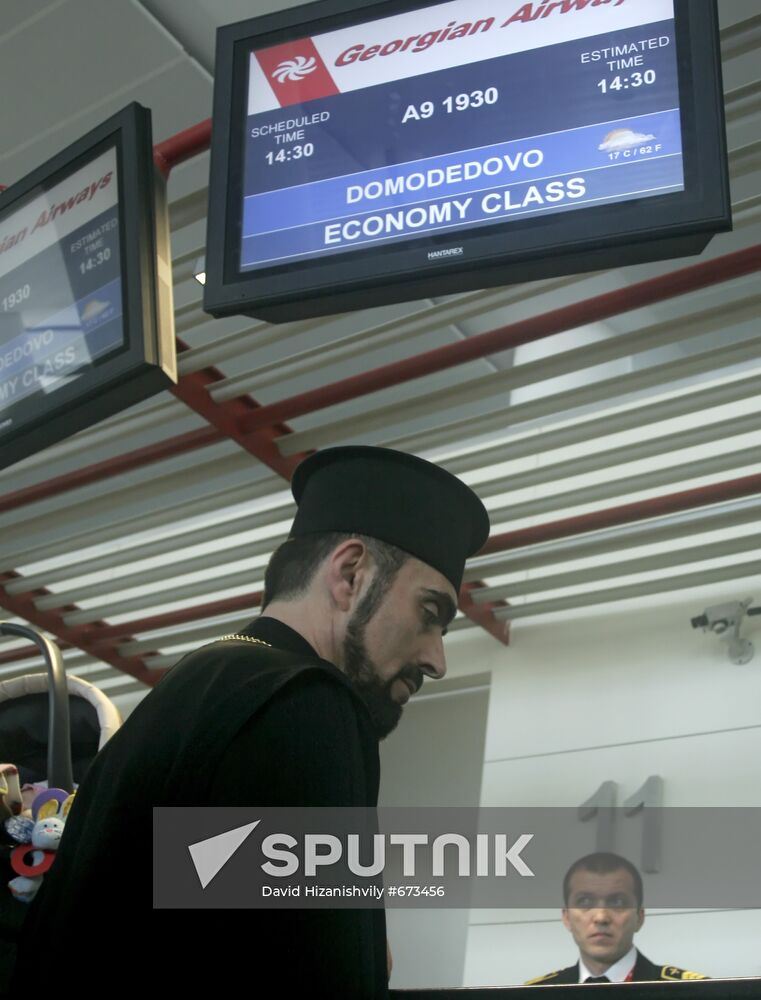 Air traffic resumes between Russia and Georgia