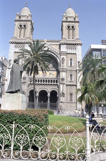 Excursions in Tunisia